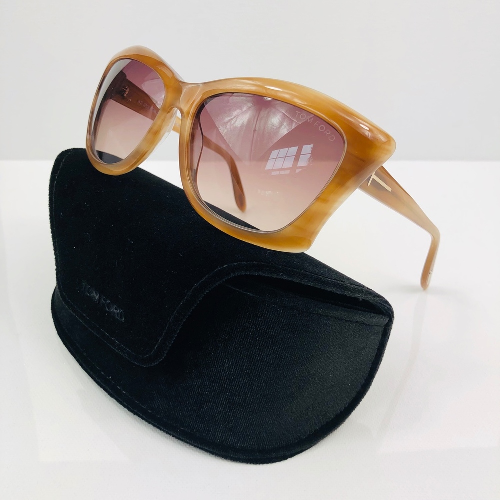New TOM FORD Lana Brown Oversized Sunglasses - Picture 3 of 16